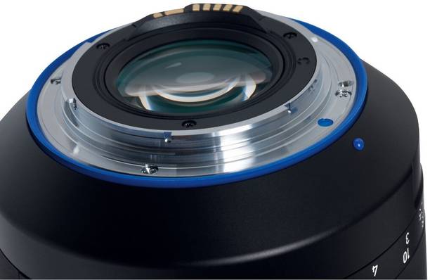 ZEISS Milvus ZE 2/35 Wide-angle Zoom  Lens