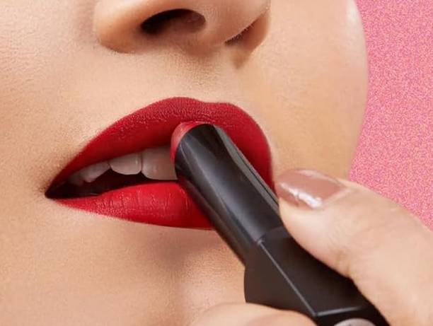 EVERERIN Ultra Pigmented Creamy Matte Lipstick