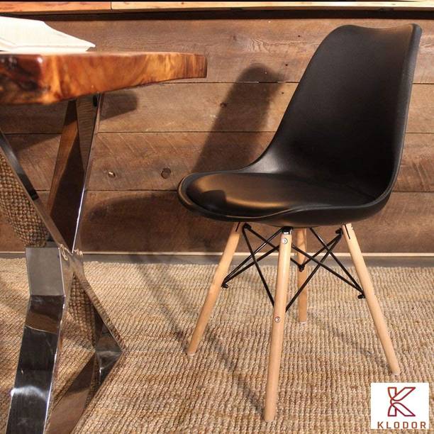 Plushwood Plushwood Eames Replica Nordan Iconic Chair Plastic Living Room Chair