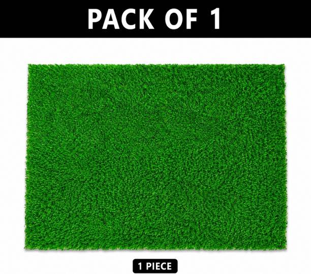 KYLEN Artificial Grass Floor Mat