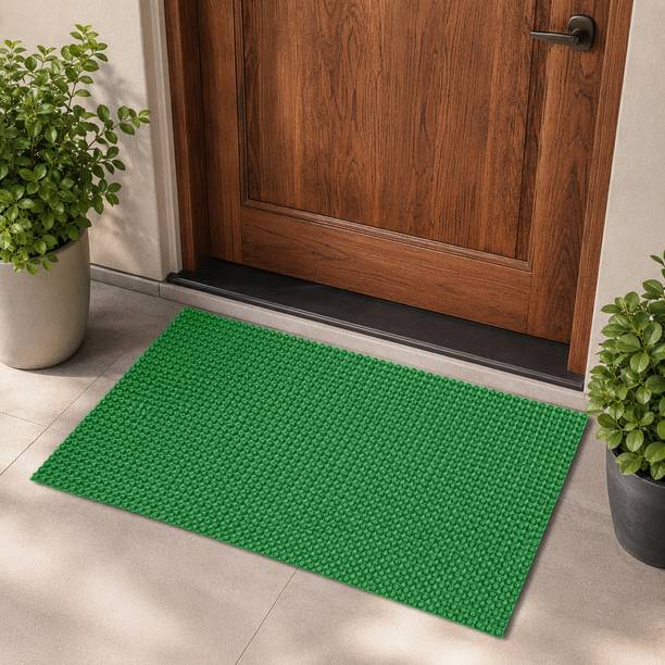 Divine Casa PVC (Polyvinyl Chloride) Door Mat