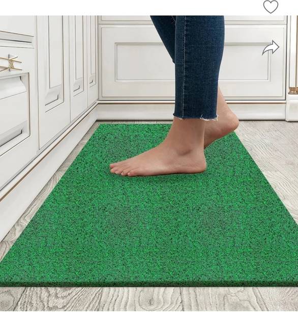 Lavish PVC (Polyvinyl Chloride) Floor Mat