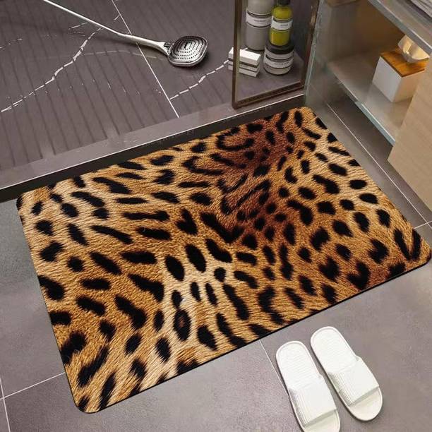 Weave Arts Rubber Floor Mat
