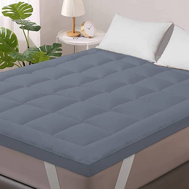 Comfowell Mattress Topper King Size Stretchable, Waterproof Mattress Cover