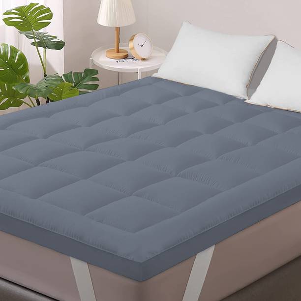 Jaipurlinen Mattress Topper King Size Breathable, Waterproof Mattress Cover