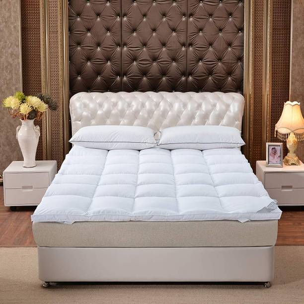 HomeFily 2 inch (5.08 cm) Queen Size Microfibre Breathable Mattress Topper