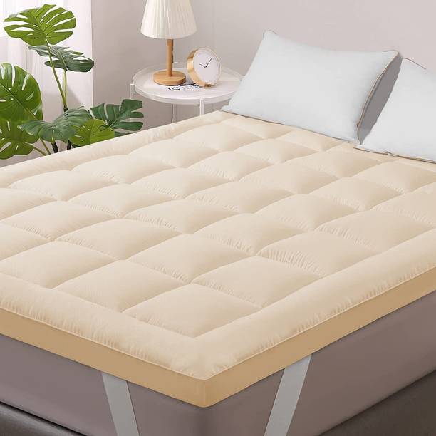 Jaipurlinen Mattress Topper King Size Breathable, Waterproof Mattress Cover