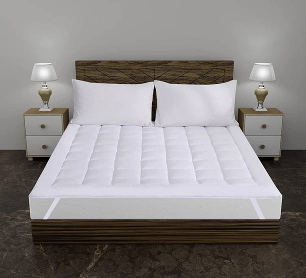 Relaxfeel Mattress Topper King Size Stretchable, Waterproof Mattress Cover