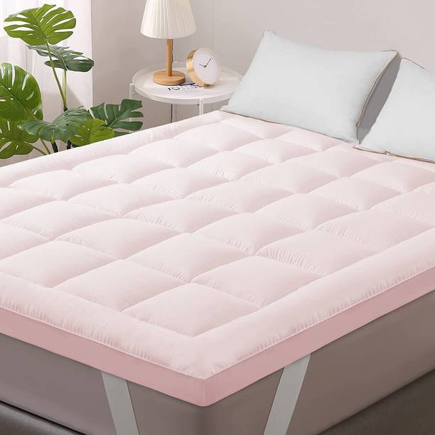 Jaipurlinen Mattress Topper Double Size Breathable, Waterproof Mattress Cover