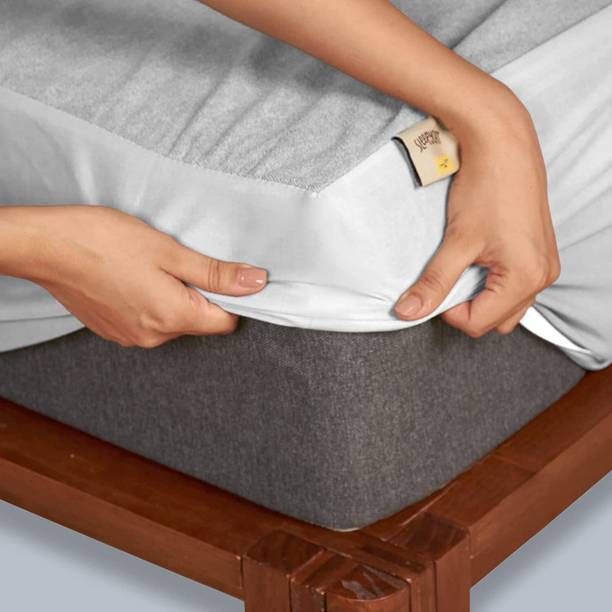 SleepyCat Single Size Fitted Polyster Breathable, Stretchable, Waterproof Mattress Cover