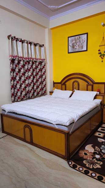 Texlux King Size Mattress Topper Cotton Breathable, Stretchable, Waterproof Mattress Cover