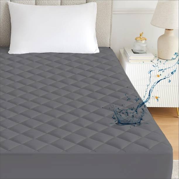 AYKA Fitted Queen Size Waterproof, Breathable, Stretchable Mattress Cover