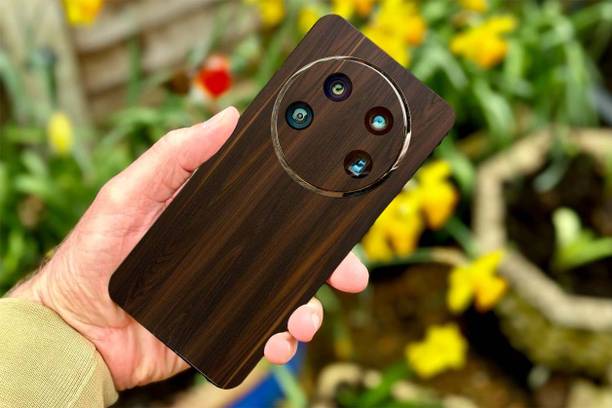 BugguSkin Xiaomi 14 Ultra Mobile Skin