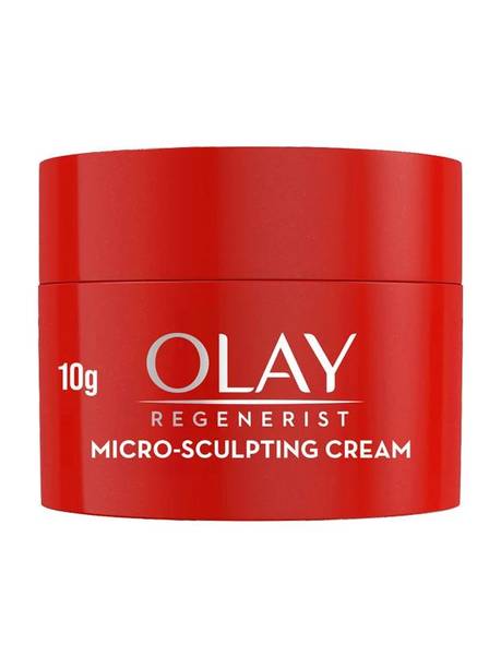 OLAY Regenerist Day Cream with Hyaluronic Acid & Niacinamide