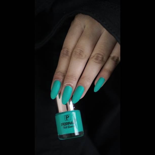 Perpaa Rose gold gloss finish Gel Based Glitter Nail Polish 8 ml, Shade 113 Matte Sea Green