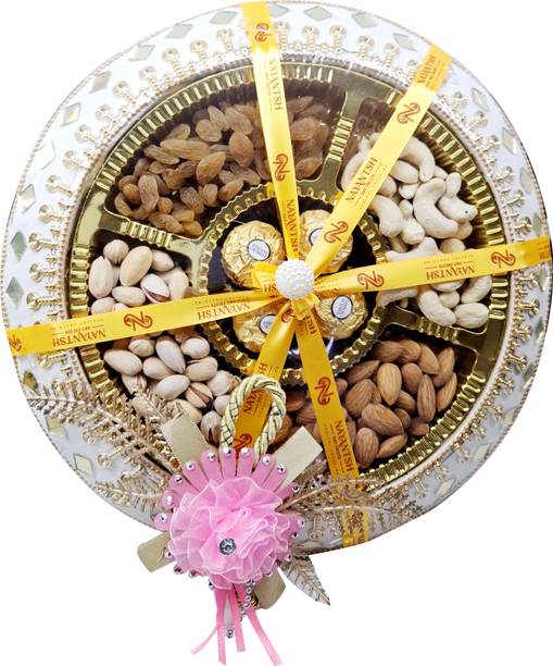 NAYANTSH Gift Thali hamper for Diwali, New year Dry fruit & Ferrero Rocher Combo Almonds, Cashews, Pistachios, Raisins