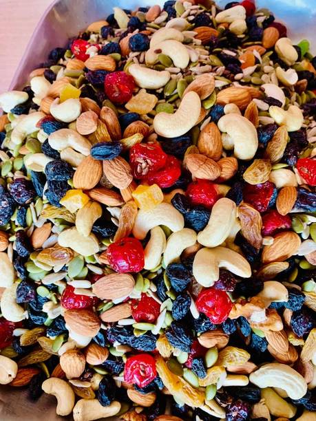 ज़िओन ऑर्गेनिक फ्रेश एंड ड्राई फ्रूट्स नटमिक्स 1KG मिक्स ट्रायल