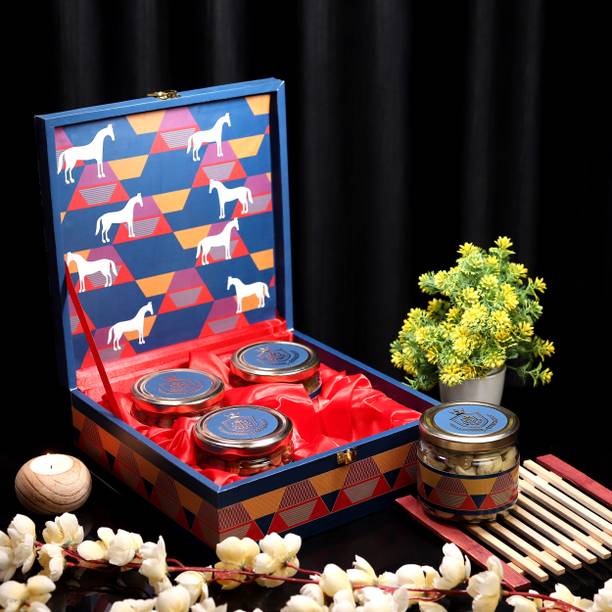 Sonature Dry Fruit Festival Gift Box | 100% Natural 4X150Gram of Almond,Cashew,Pista&Fig Assorted Seeds & Nuts