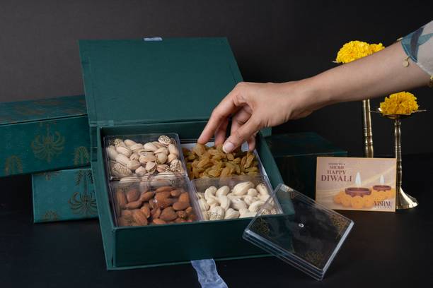 VISHNU DELIGHT Premium Dry Fruits Combo Gift Hamper For Festive and Special Occassions (600 g)