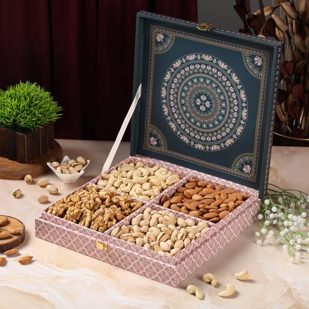 Riwaz Dry Fruit Gift Pack Elegant Hamper Almonds, Cashews, Pistachios, Walnuts