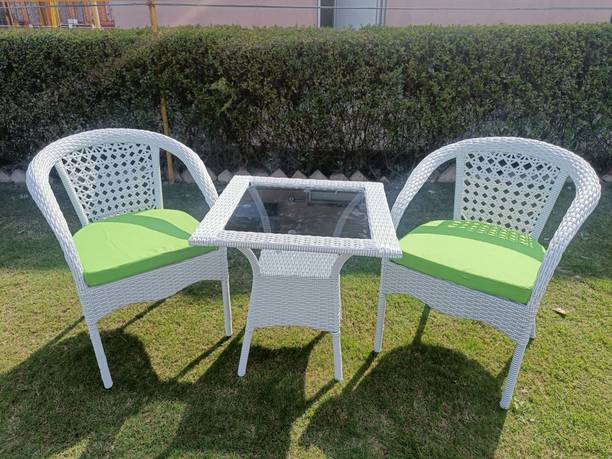 Cite Cane Table & Chair Set