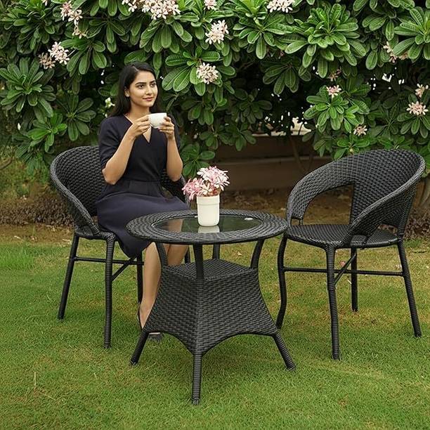 Loom and Leisure Plastic Table & Chair Set