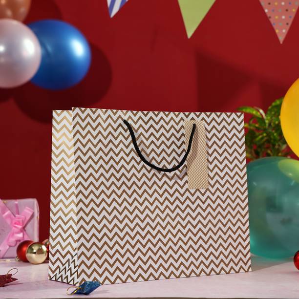Vartanu Printed Party Bag