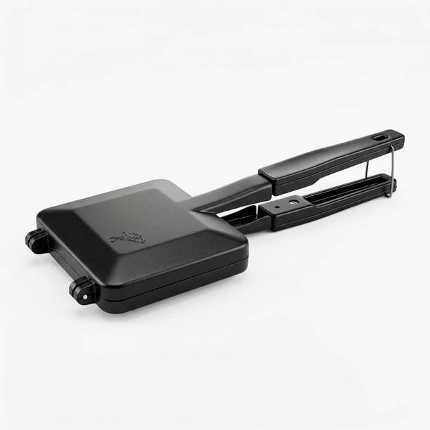 ISHU & CO. by ISHU & CO. 02 0 W Pop Up Toaster