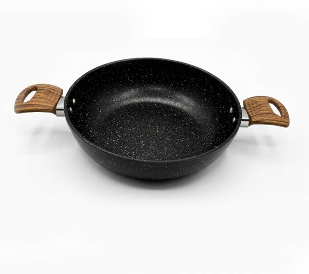 Sigri-wala Cook Healthy With Wooden Handle Kadhai 22 cm diameter 2.2 L capacity