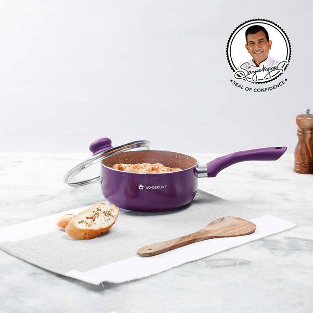 WONDERCHEF Royal Velvet Sauce Pan 18 cm diameter with Lid 2 L capacity