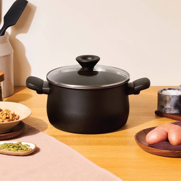 Meyer Midnight hard anodised Non Stick Casserole with Lid, Biryani Pot 24 cm diameter 7.6 L capacity with Lid