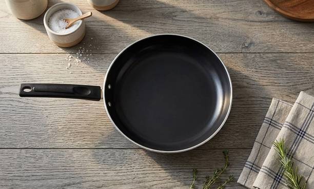 Jainpet Non-Stick Fry Pan | Heat-Resistant Ergonomic Handle Fry Pan 26 cm diameter 1 L capacity