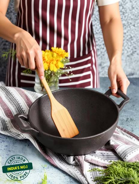 The Indus Valley Pre-Seasoned Cast Iron Deep Kadai with Curved Handle - 9.8 inch Kadhai 25 cm diameter 3.2 L capacity