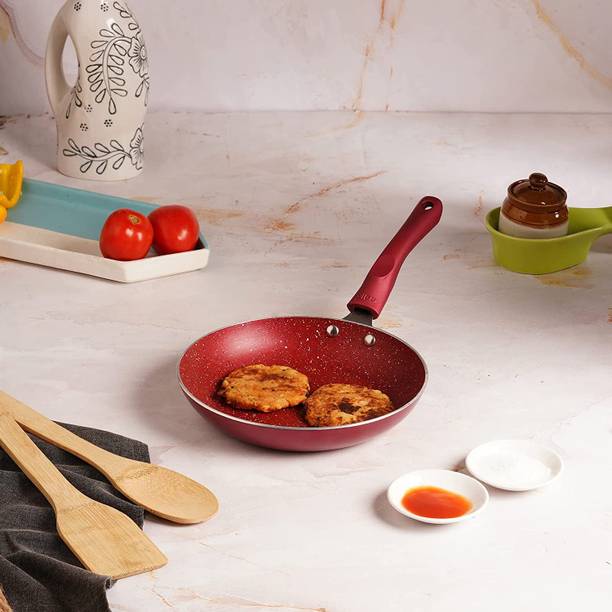 cello Crown Induction Base Taper Fry Pan 22 cm diameter 0.5 L capacity