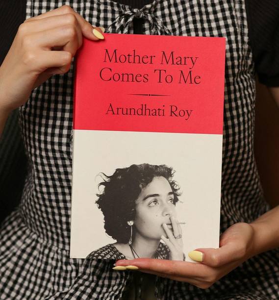 Mother Mary Comes To Me | Devotional Read | Paperback | English