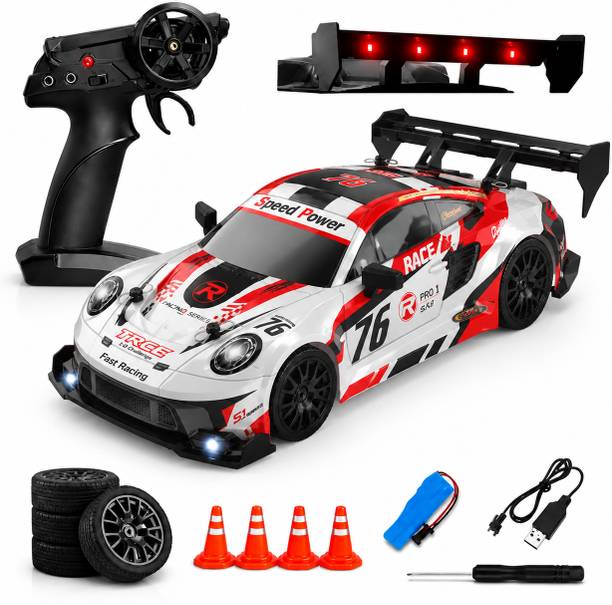 MEMOBEES RC Racing Drift Car 1:24 Scale | LED Light Effects & Rechargeable Battery