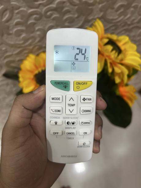 THE BLACK TECH DAKIN SERIES SPRIT Daikin AC Remote 132 ...