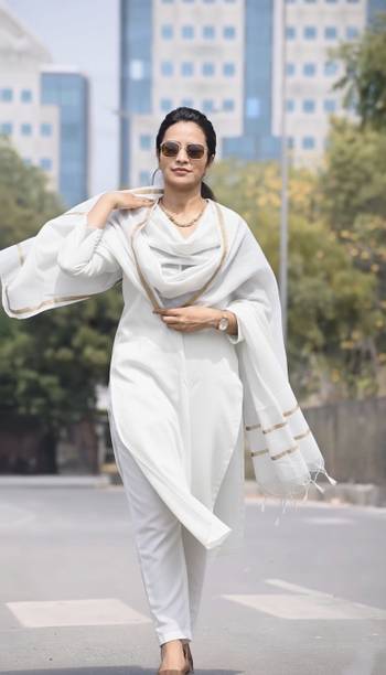 Solid Kurta, Dhoti Pant & Dupatta Set