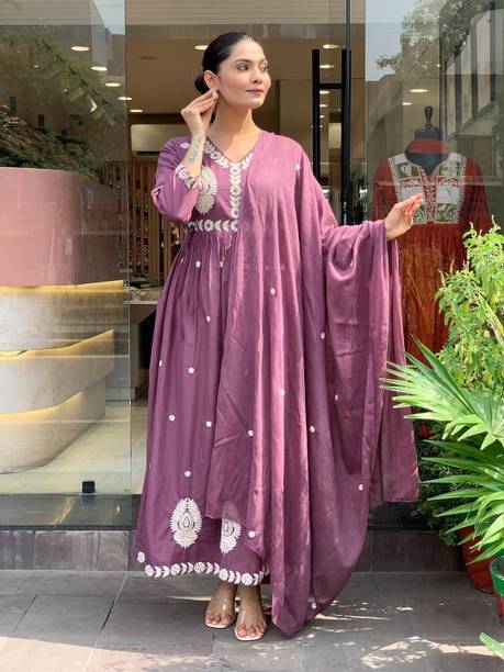 Elegant Traditional Women’s Kurta Dupatta Set with White Thread Embroidery Embroidered, Self Design Kurta, Trouser/Pant & Dupatta Set