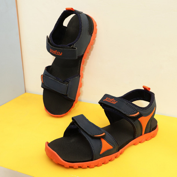 Price History of FURO by Red Chief Men Lightweight Sports Sandals from Myntra 111 10853569