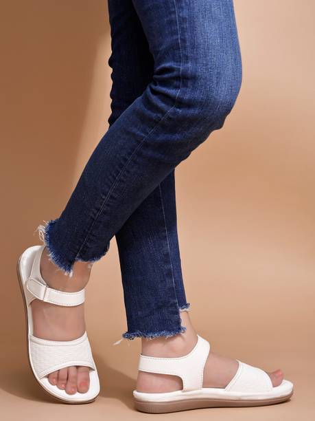 SHOETOPIA Women Flats Sandal