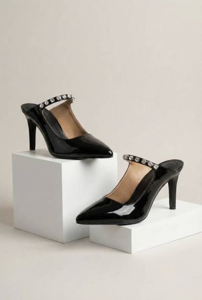 Reyna Women Heels