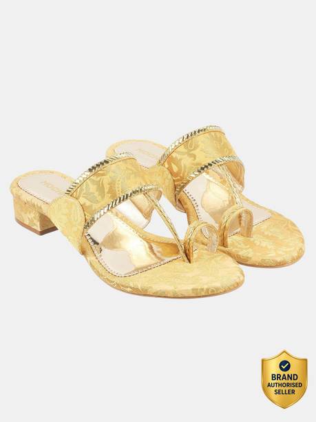 Women Gold-TonedTexturedEthnicBlock Heels Sandal