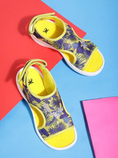 Kook N Keech Women Yellow Sports Sandals