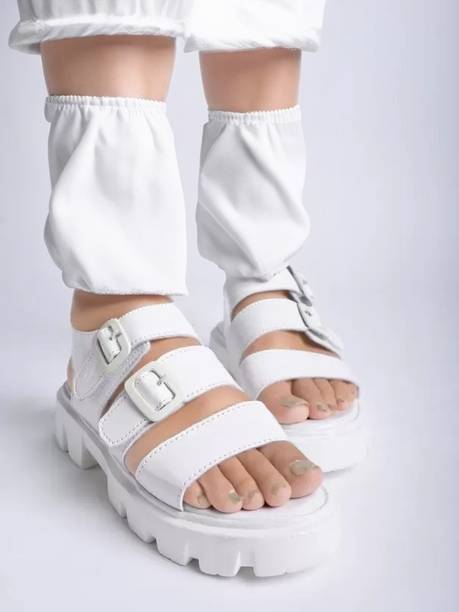 Women White Casual Sandal