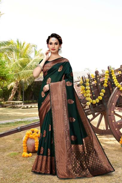 TRINITI FAB Floral Print Kanjivaram Jacquard Saree - Image 4