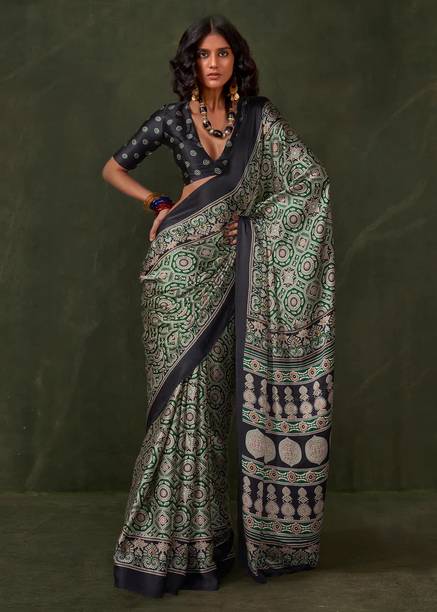 SACCHIYAYY Printed Bollywood Satin Saree