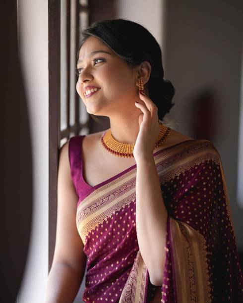 AVANTIKA FASHION Woven Kanjivaram Pure Silk, Art Silk Saree (Purp