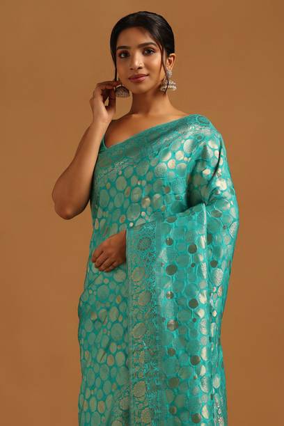 Geometric Print Daily Wear Silk Blend Saree