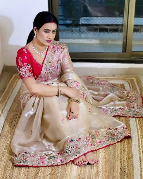 shree maruti fashion Embroidered Bollywood Jimmy choo Saree